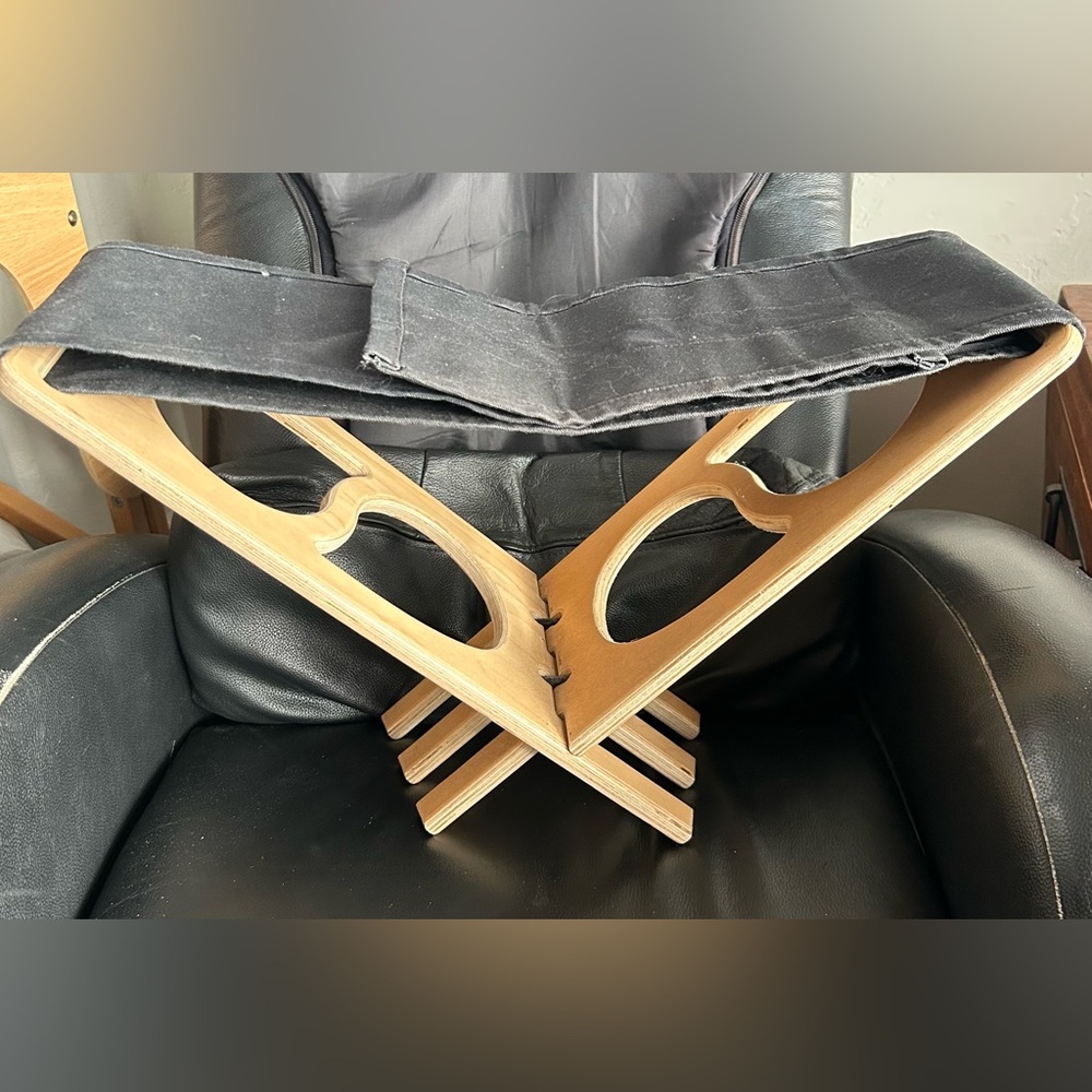 Still Sitting Meditation Supplies Nomad Bench 1